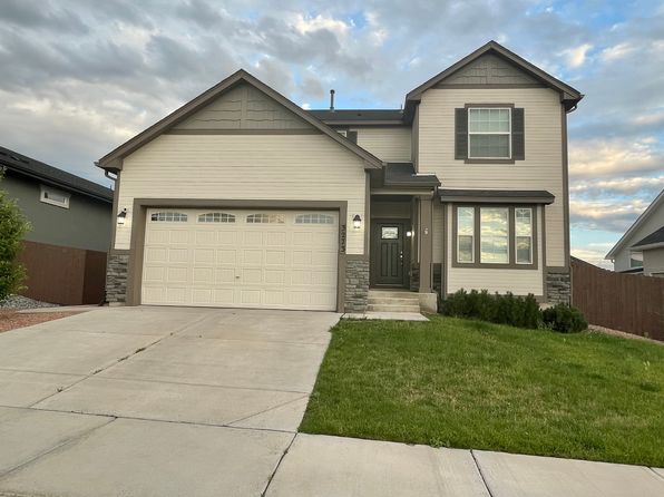 3273 Bright Moon Dr