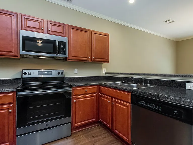174 Brightondale Blvd — Photo 8