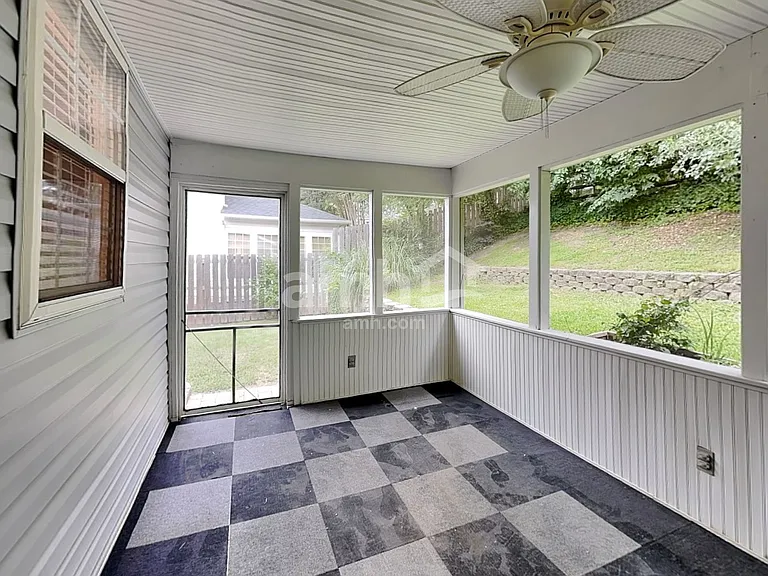 5641 Winslow Ave NW — Photo 20