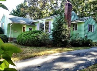 23 Pine Rd, Beverly, MA 01915