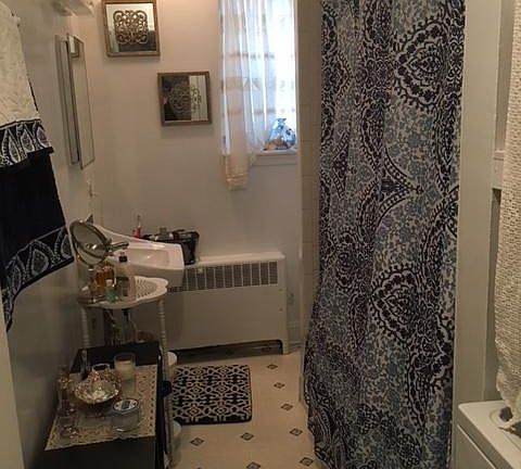 Bathroom w/ washer