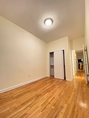 Rented by Bond New York | media 14