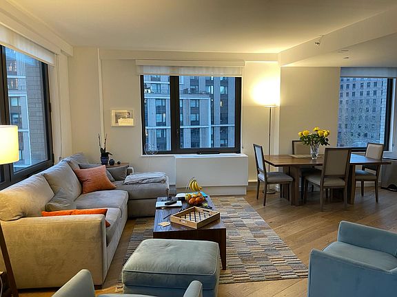 4th image of 445 W 35th St #2N