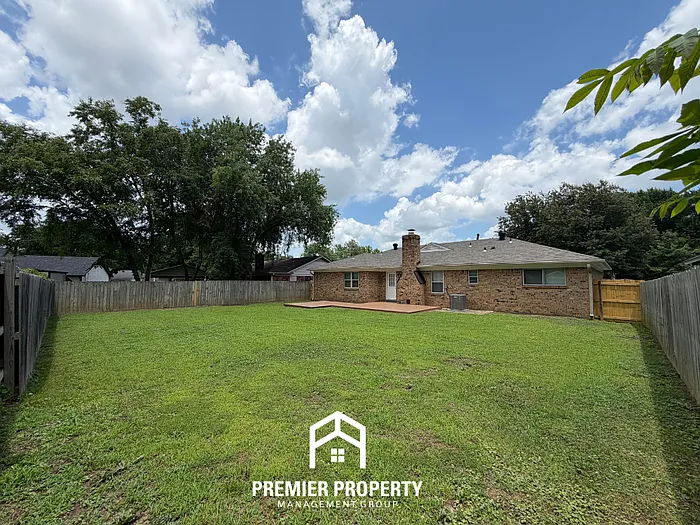 2093 Wild Violet Dr — Photo 21