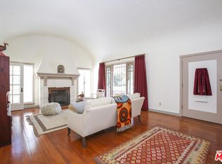 106 N Lucerne Blvd, Los Angeles, CA 90004