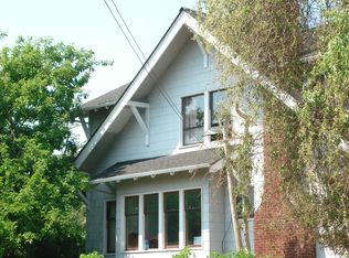 3703 Densmore Ave N, Seattle, WA 98103