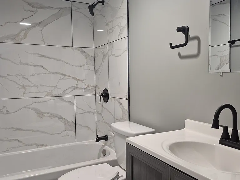 2539 W 21st Ave — Photo 11