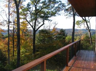 5 Ledge Rd, Hanover, NH 03755