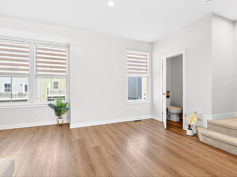 6706 Sycamore Way — Photo 25