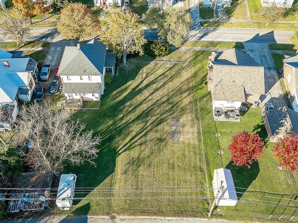 1st image of 129 W Wanola Ave