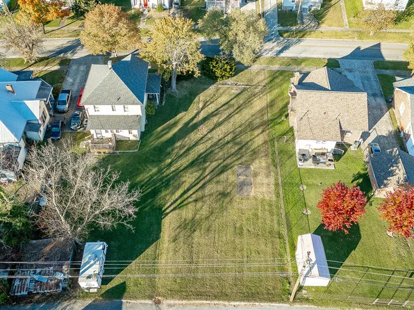 129 W Wanola Ave, Kingsport, TN 37660
