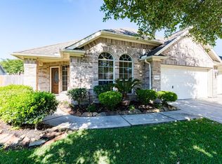26032 Castle Meadow Ln, Kingwood, TX 77339