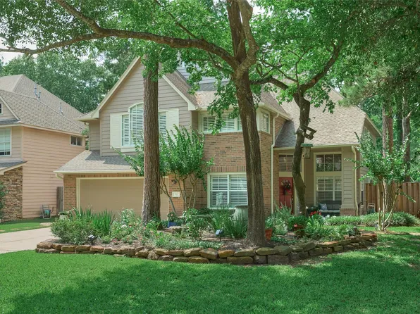 55 E Greywing Cir, Spring, TX 77382