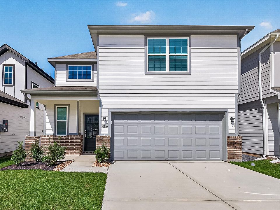 1st image of 15610 Coneflower Hills Dr