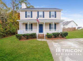 907 S Philwood Ct, Fuquay Varina, NC 27526