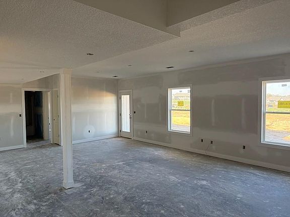5th image of 4605 Valley Ridge Court St