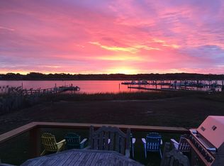 58 Little Neck Rd, Southampton, NY 11968