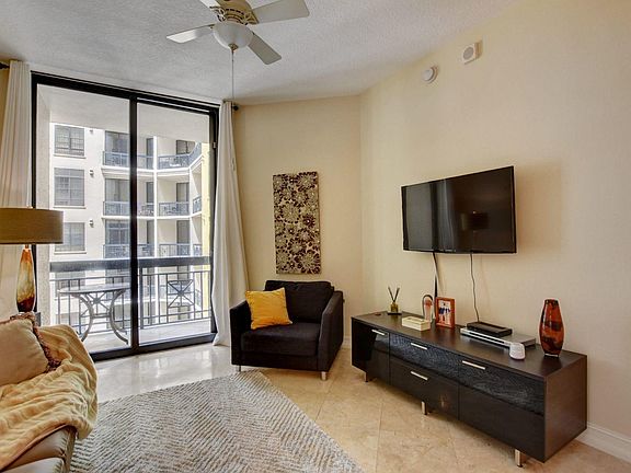 4th image of 701 S Olive Ave APT 1412
