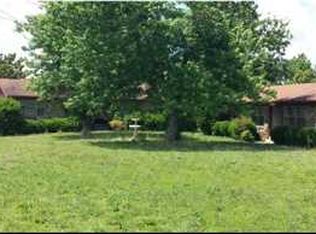 8895 Frankfort Rd, Tuscumbia, AL 35674