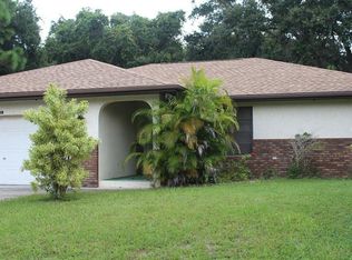 2861 Poppy Rd, Venice, FL 34293