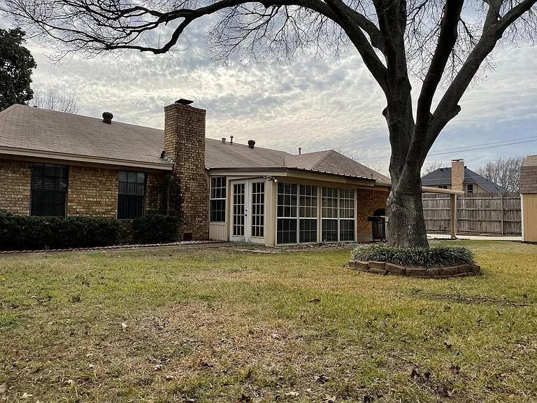 1928 Big Bend Dr — Photo 29