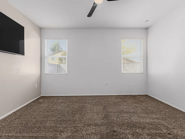 4656 W Nutmeg Ave — Photo 9