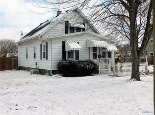 308 Jennings Rd, Rossford, OH 43460