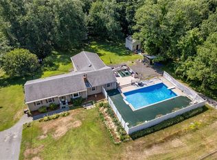 381 Chopmist Hill Rd, Glocester, RI 02814