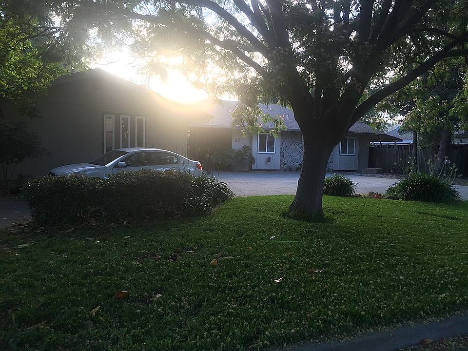 1st image of 65 Willotta Dr