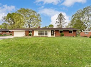 2417 Marcia Dr, Bellbrook, OH 45305