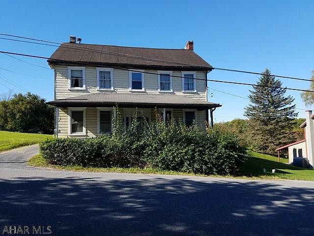 1st image of 335 Main St