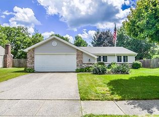 7603 Cambridge Dr, Fishers, IN 46038