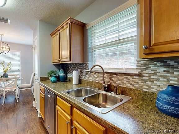3rd image of 678 Coral Trace Blvd