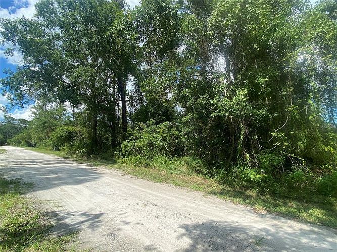 1st image of 909 Juniper Dr