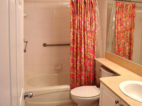 5th image of 651 Okeechobee Boulevard #306