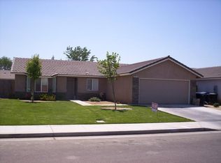 888 2nd St, Sanger, CA 93657