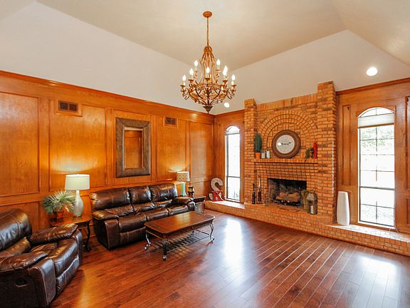 5th image of 1516 Michael Dr