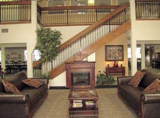 3131 N Squirrel Rd, Auburn Hills, MI 48326
