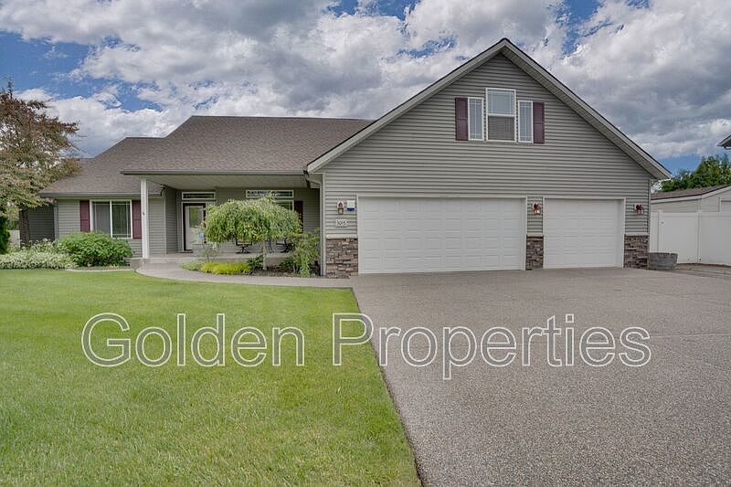 1st image of 3045 W Thorndale Loop