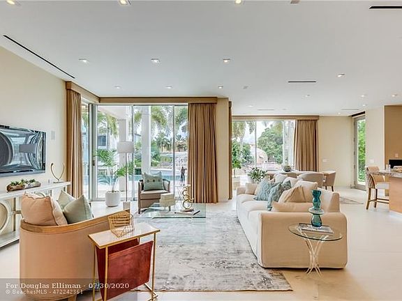 4th image of 421 Lido Dr