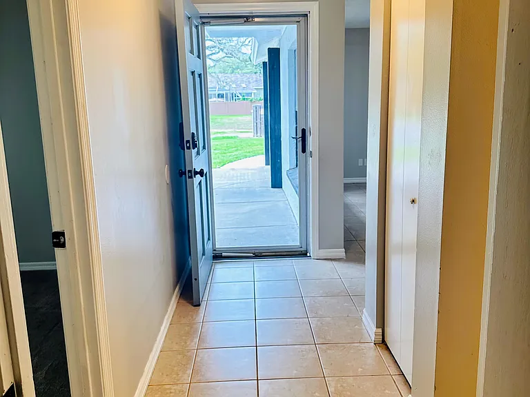 1703 Newland Pl — Photo 12