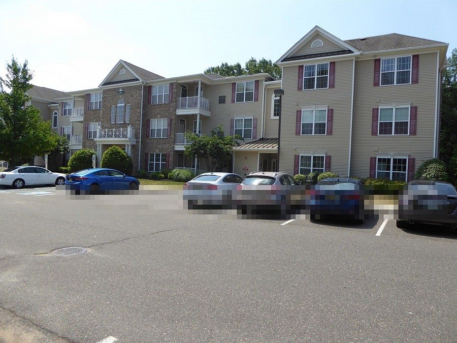 1st image of 433 Sophee Ln