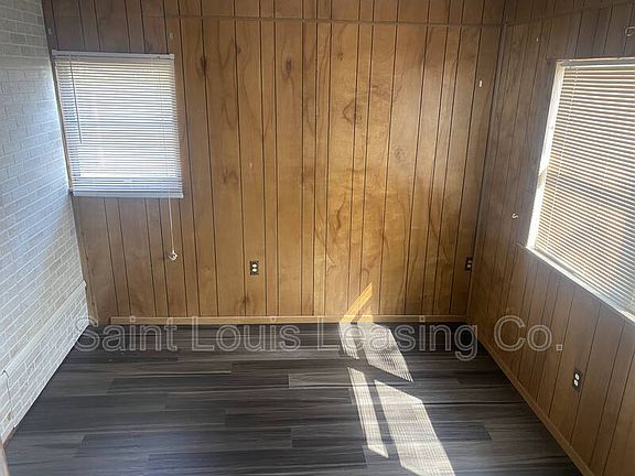 5th image of 135 Florissant Park Dr