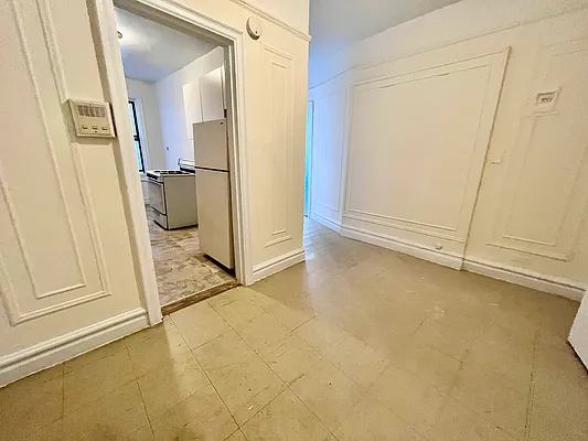 Rented by Contact Realty | media 4