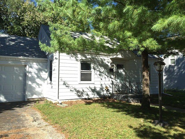1st image of 724 Loves Park Dr