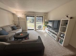 27 Woodbine Rd, Natick, MA 01760