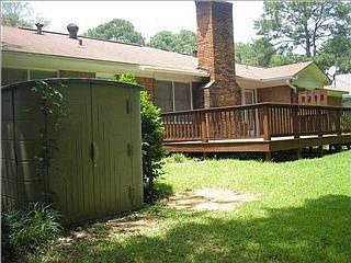 4th image of 1123 Heritage Dr