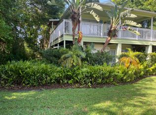 735 Royal Palm Blvd, Vero Beach, FL 32960