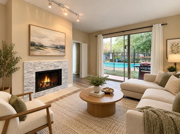 2100 Tanglewilde St, Houston, TX