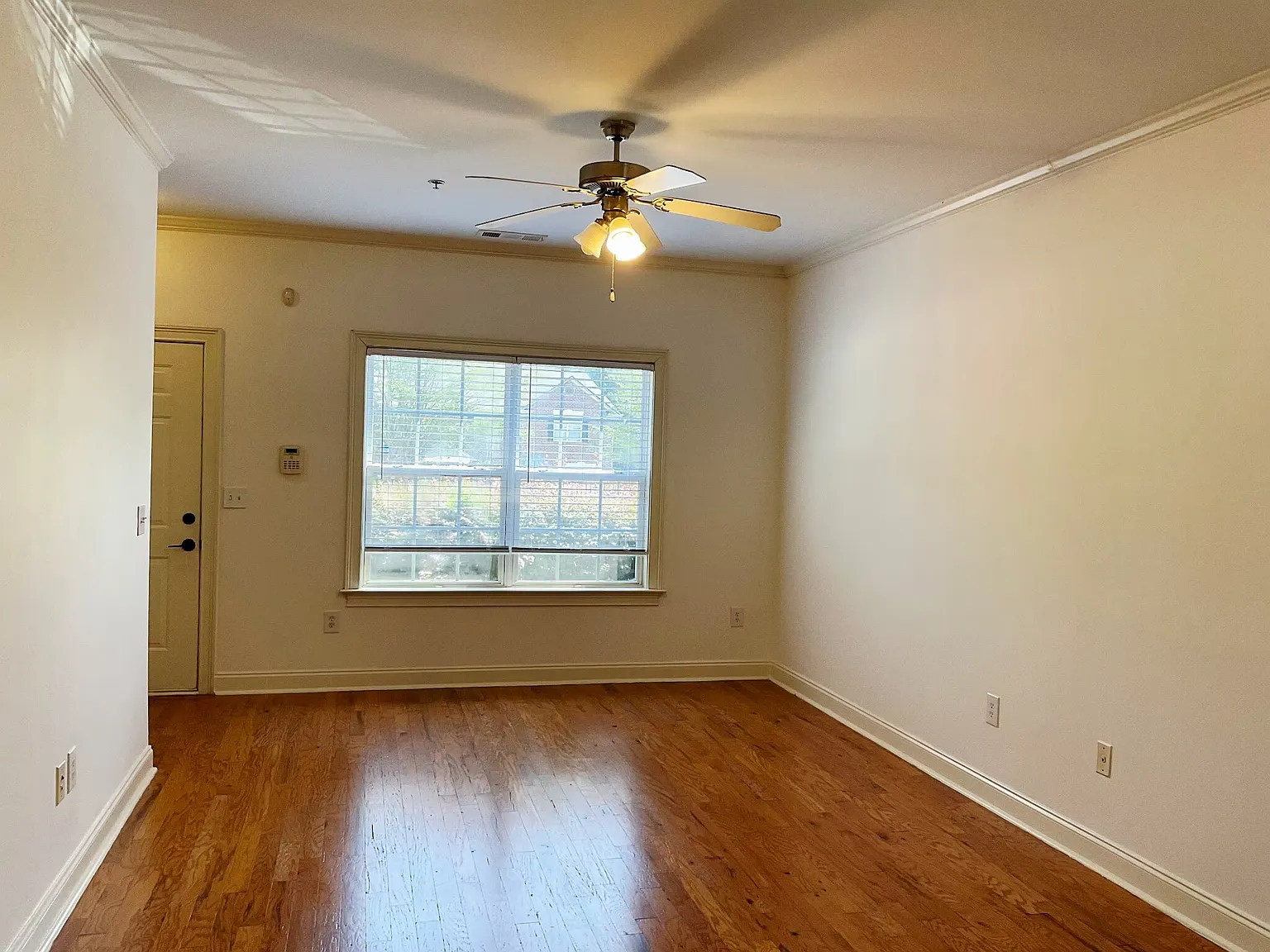 460 Barnett Shoals Rd — Photo 4